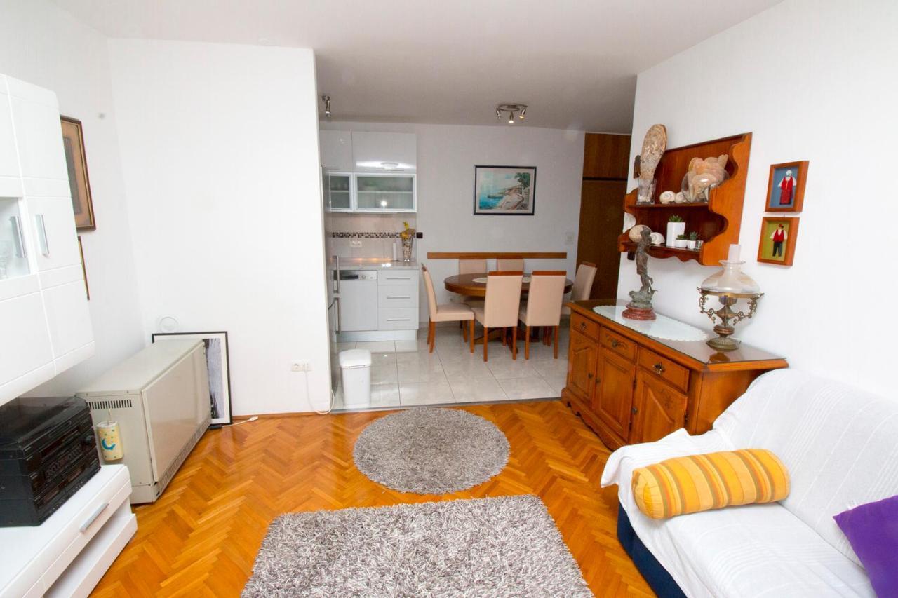 Apartman Seka Omiš Zewnętrze zdjęcie